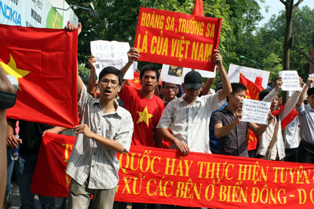 Hoàng Sa, Trường Sa là của Việt Nam. Nguồn: OntheNet