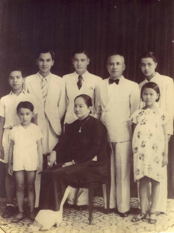 Gia đình ông Trương Văn Bền. Nguồn: Alai. R. Truong 