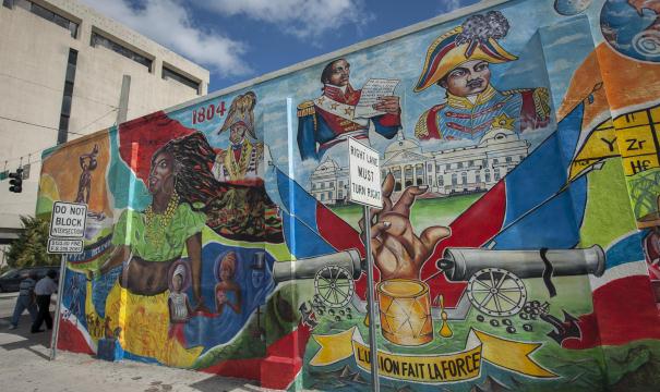 Tranh vẽ trên tường ở Haiti Nhỏ, Miami. Nguồn: www.miamiandbeaches.com