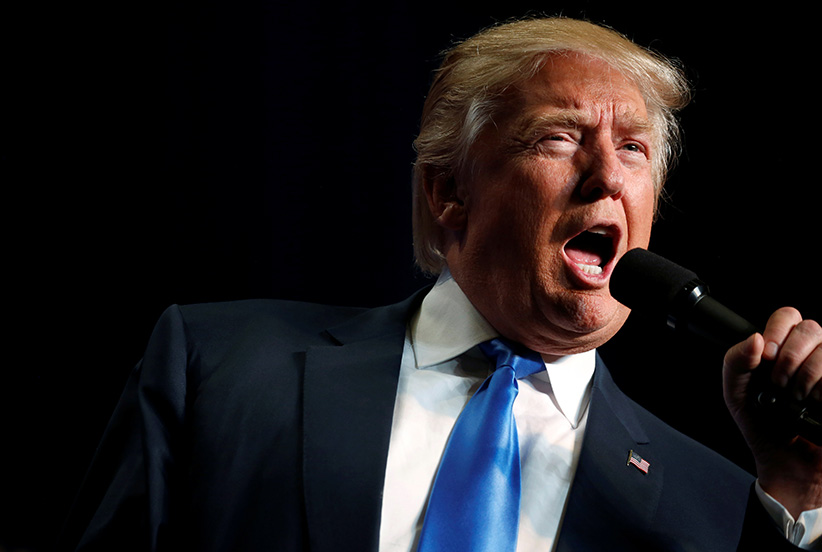 Ứng cử viên tổng thống đảng Cộng hòa Donald Trump trong một cuộc hội họp ở Green Bay, Wisconsin, Hoa Kỳ ngày 17 tháng 10, 2016. Nguồn: Jonathan Ernst / Reuters.