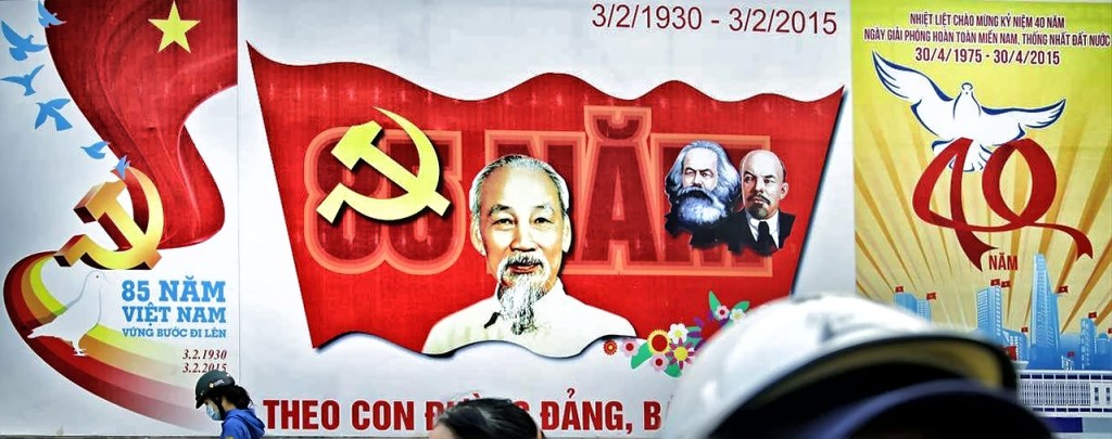 40 năm khẩu hiệu, Nguồn: Đảng Cộng sản Việt Nam.